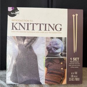 Spice Box, Introduction to Knitting Kit, Craft Project, For Beginners.